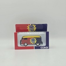 Corgi VW Split Screen Van Cadbury's Creme Egg Special Edition Die Cast Model