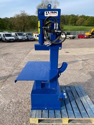 Tractor mounted hydraulic - tractor,