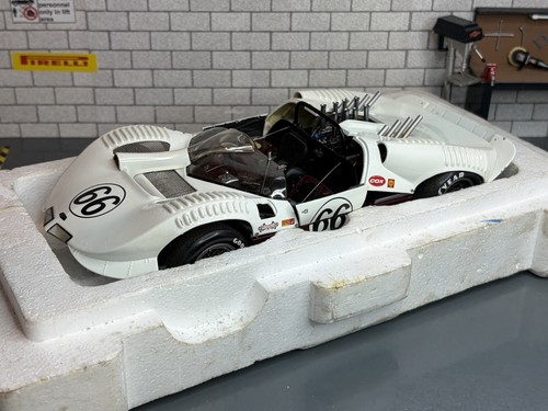 Boxed exoto chaparral 2 - 1:18,