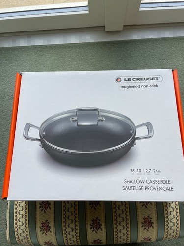 Creuset toughened non - toughened, non-stick