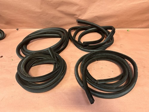 Bmw e39 528i 525i 530i - 530i, 540i