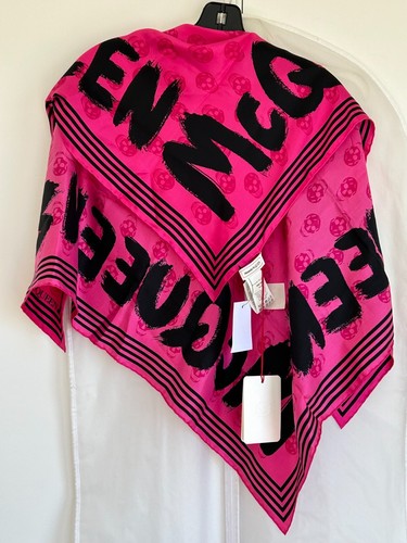 Nwt alexander mcqueen graffiti - nwt,