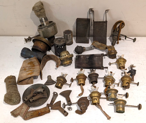Vintage job lot oil - job, lamp