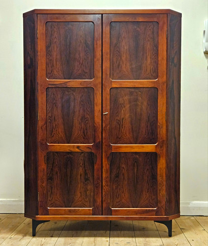 Mid century retro danish - retro,