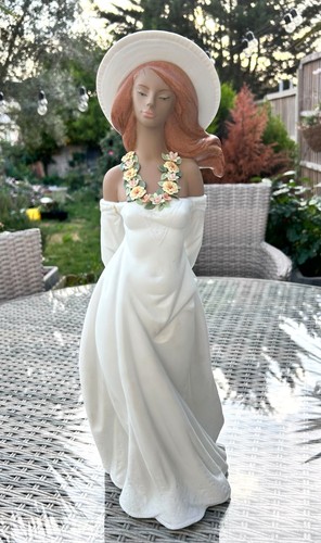 Extra large lladro 2406 dawn - large,