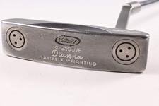 Yes! C-Groove Dianna Putter /