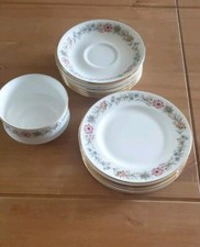 Royal Albert Belinda Bone China 13 Piece Set
