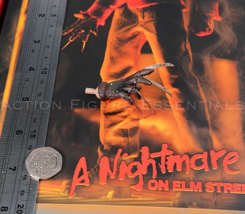 Freddy krueger gloved hand - freddy,