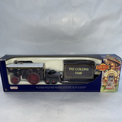 Lledo dg151000 burrell showman - dg151000,