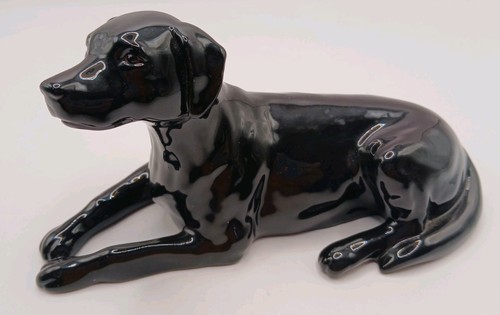 Beswick black labrador dog - a,