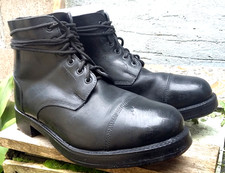 BRITISH ARMY Black AMMO BOOTS 10 L Hobnail Studded Guards Parade Reenactment WW2