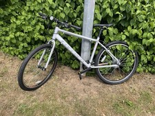 Carrera Parva Mens Hybrid Bike