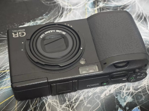 Ricoh digital i - ricoh, gr