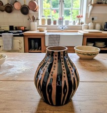 Studio pottery 12 cm tall