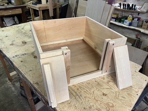 Whelping box square - 24", apprx