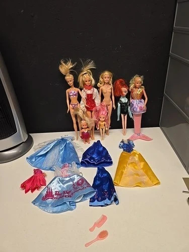 Doll bundle barbie disney etc - bundle,