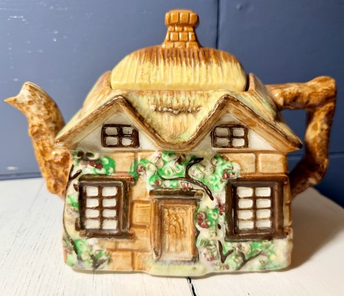 Vintage 1950 majolica teapot - 1950's,