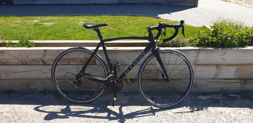Twin alur 700 road bike - alur,