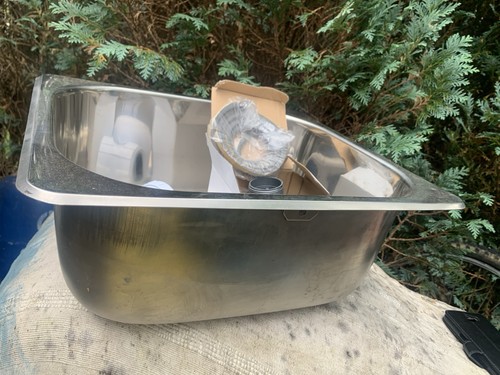 Camper van sink - camper, sink.
