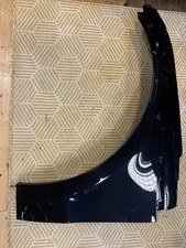 PORSCHE MACAN 95B LEFT FRONT