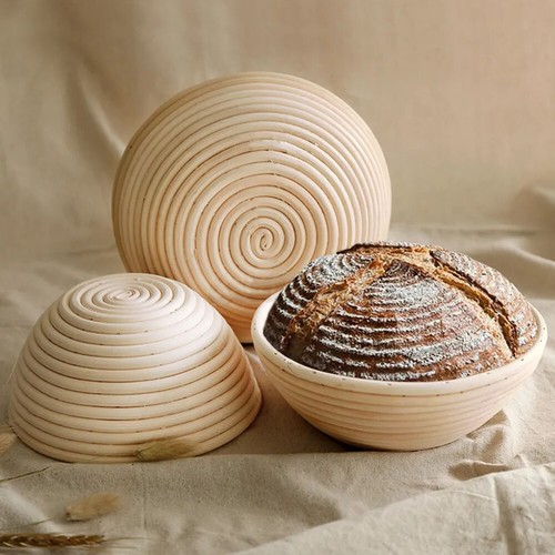 Round sourdough proving - round,