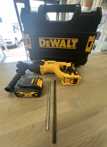 Dewalt 18v dch033 brushless - dewalt,