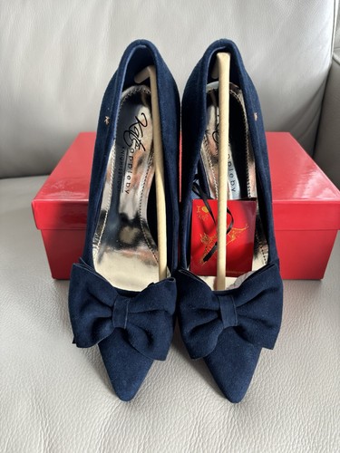 Navy suede court shoe with - court,