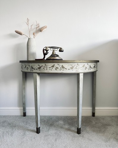 Rustic half moon - half,