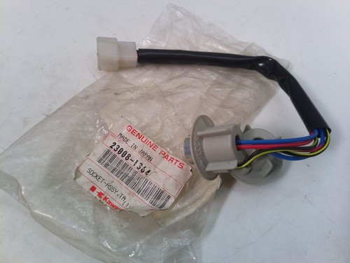 Kawasaki light socket - 03,