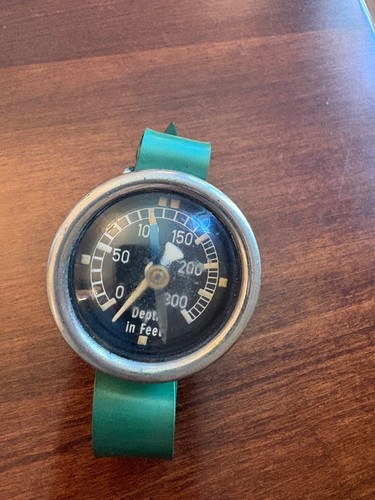 Vintage diver depth - diver's,