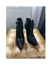 Carvela Kurt Geiger Black
