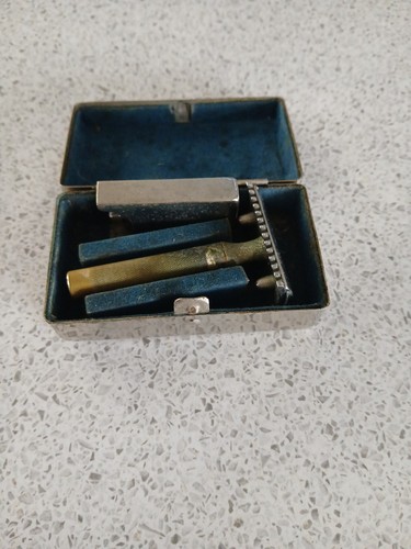 Gillette safety razor vintage - gillette,