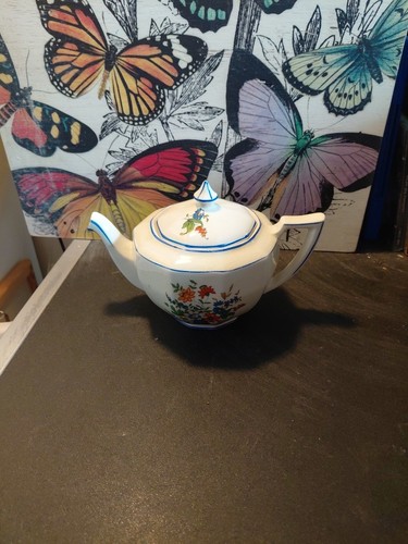 Empire ware teapot - stoke, on