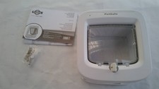 PetSafe, Microchip Activated Cat Flap, Exclusive Entry, Easy Install White