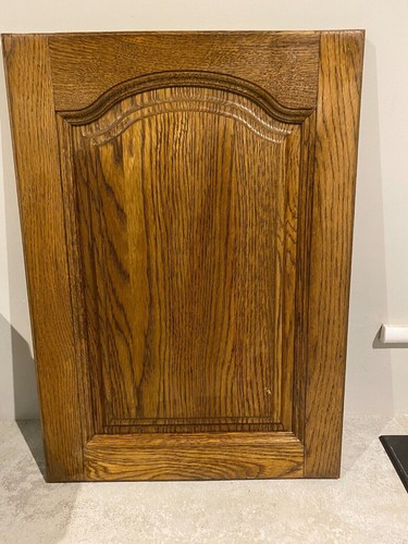 Medium dark oak kitchen door - dark,