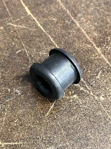Yamaha grommet 90480 16284 - yamaha, grommet,
