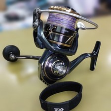 DAIWA 22 Caldia 8000-H 320370