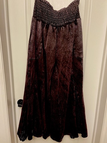 Nwt women dark - nwt,