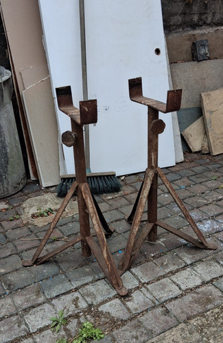 Pair adjustable builder - adjustable, /