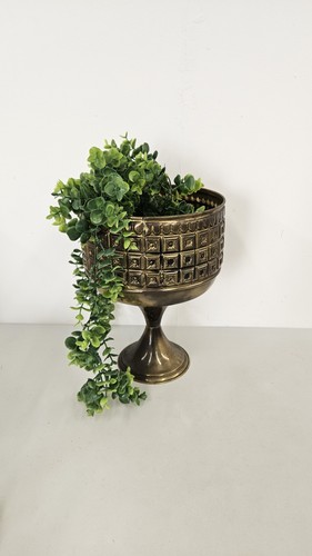 Vintage pedestal brass - vintage,