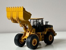 Wheel Loader Construction Vehicle Tractor Car Toy Model Diecast Amercom 1:64