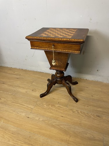 C19th inlaid walnut games - walnut,