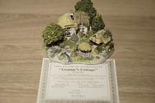 Danbury Mint – Granny’s