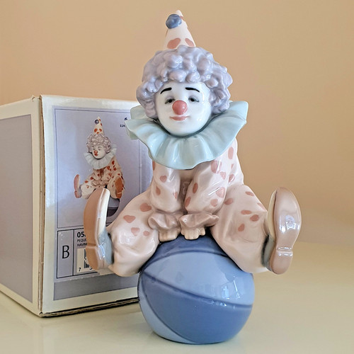 Lladro 5813 porcelain clown - 5813,