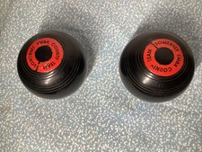Henselite  Lawn Bowls X2. Size