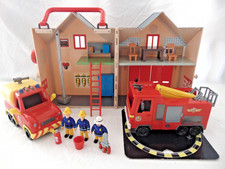 FIREMAN SAM DELUXE FIRE