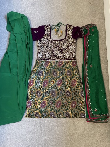 Pakistani asian indian - pakistani,, asian,