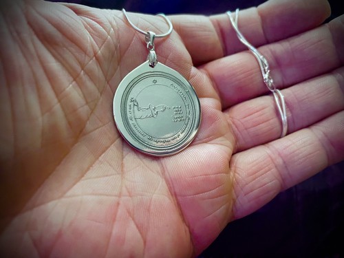 4th pentacle the moon - 4th,