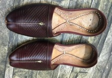 MEN HANDMADE BEAUTIFUL LEATHER KHUSSA (BSP10013)