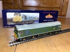 Bachmann 32-325DC BR Green Class 25 Diesel Locomotive D5211 Factory Fitted DCC